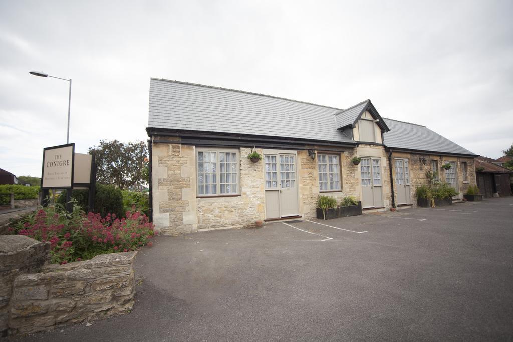 The Conigre Hotel Melksham Exterior photo